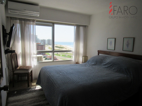 Imagen 7 de 9 de Apartamento 1 Dormitorio En Venta En Península. - Punta Del Este Peninsula