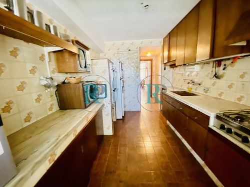 Imagen 4 de 10 de Apartamento 3 Dormitorios Y Dep. Primera Linea Mansa