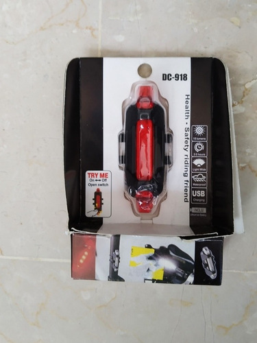 Imagen 1 de 2 de Luz Led Recargable Trasera Para Bicicletas . Nuevas