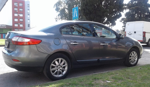 Imagen 4 de 11 de Renault Fluence Luxe 2.0