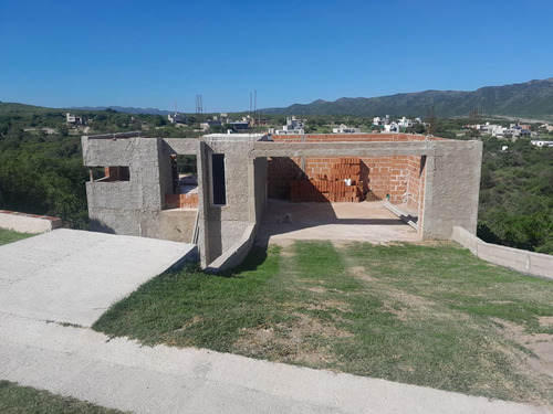 Casa De Categoría En Macrolote 7, Tierra Alta