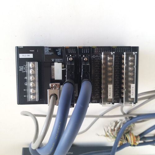 Pantalla Tactil Pro-face Con Plc Omron Y Cables De Conexión (Usado)