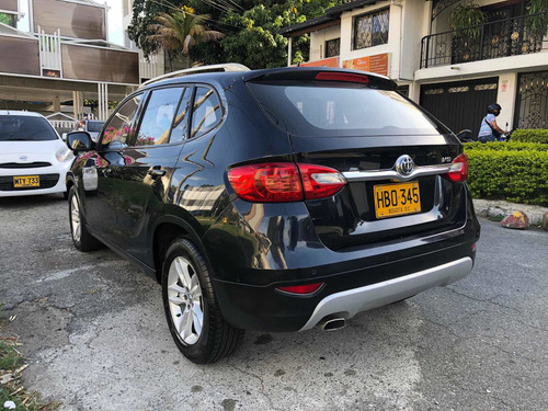 Brilliance V5 Cc1600 Mecánica 4x2 Modelo 2013
