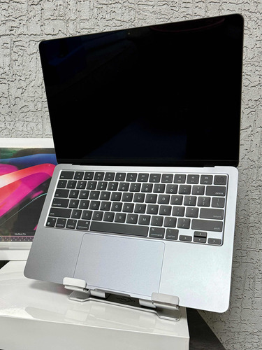 Apple Macbook Air 13 512gb M2 Sellado Renov Premium