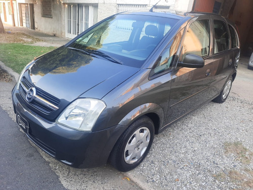 Imagen 1 de 16 de Chevrolet