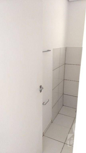 Imagem 9 de 13 de Apartamento À Venda, 53 M² Por R$ 160.000,00 - Conjunto Habitacional Doutor Antônio Villela Silva - Araçatuba/sp - Ap0486