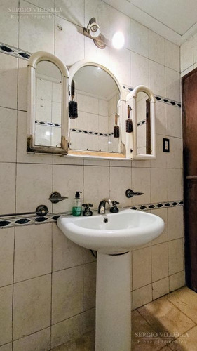 Imagen 6 de 30 de Casa En Venta De 4 Dormitorios Con Cochera Y Quincho- Roque Saenz Peña, Rosario.