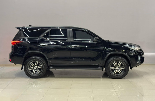 Toyota Hilux SW4 2.7 SR 4X2 16V FLEX 4P AUTOMÁTICO