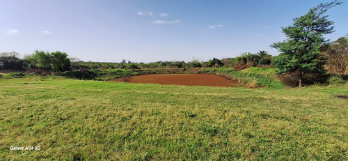 Limpiezas De Campos , Alquiler Retroexcavadora, Combinada