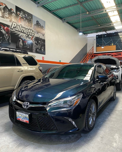 Toyota Camry 2015