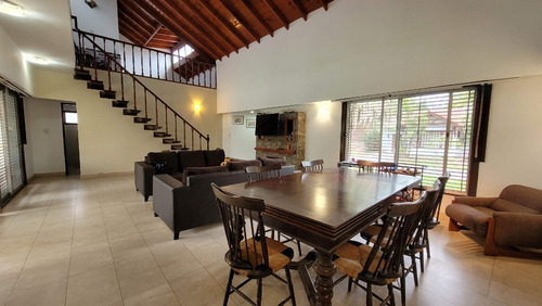 Casa A La Venta En Country Las Lajas