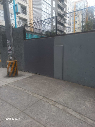 Terreno En Esquina