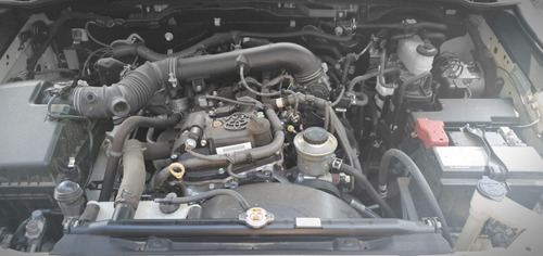 Toyota Hilux Sw4 2.7 Sr 7 Lugares 4x2 16v Flex 5p Automátic