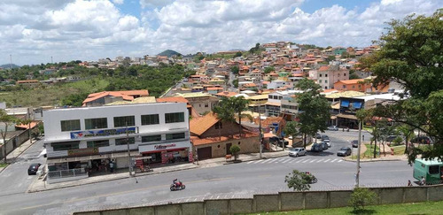 Imagem 12 de 16 de Venha Morar Com Total Segurança, Apartamento Há 50 Metros Do Comércio: Farmácias, Padaria, Sacolão, Supermercado, Academia, Salão De Beleza, Deposito De Material De Construção, Açougue. - 7242