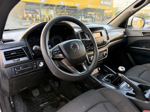 Ssangyong Musso Grand 4x4 2.2
