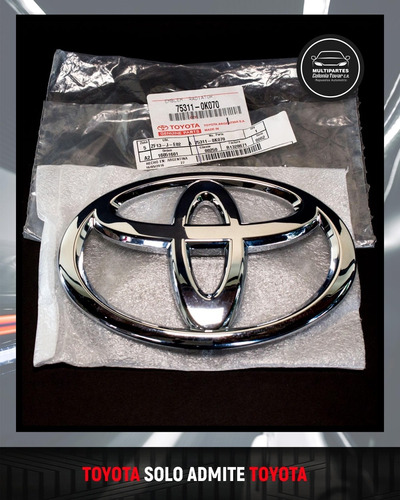 Emblema Parrilla Radiador Fortuner 2005-2012 Original Nueva