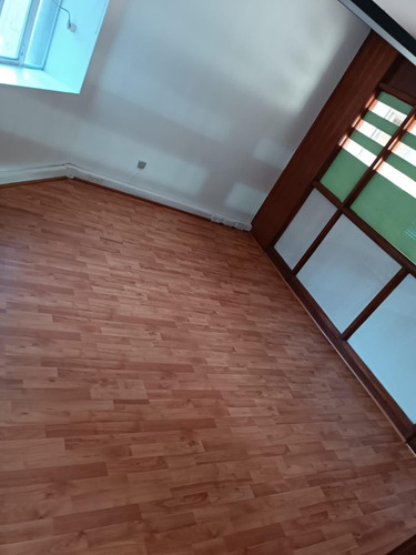 Arriendo Excelente Oficina 50 M2 En Compañía Con Teatinos