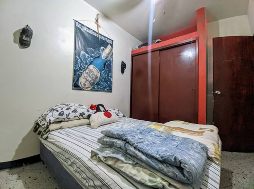 Imagen 6 de 11 de Mariano Urbina Vende Casa En El Trigal Centro Valencia Hsc-003