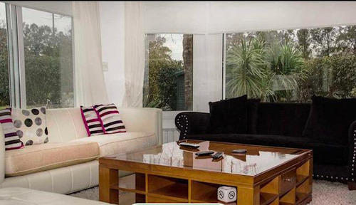 Casa 6 Ambientes En Venta Pilar Ayres De Pilar