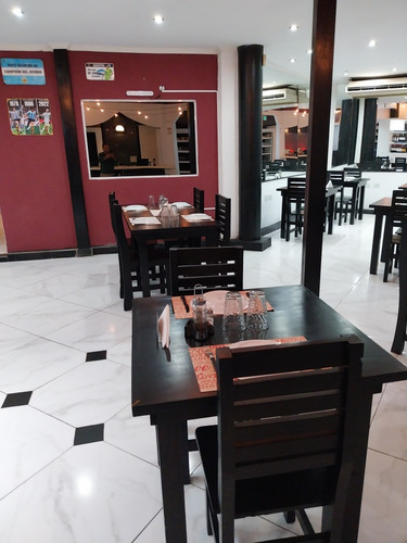 Vendo Fondo De Comercio La Clarita Restaurantes Parrilla