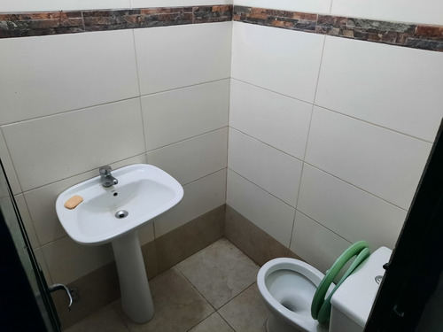 Variados Destinos! 2 Baños, Deposito + Oficina + Cocina!
