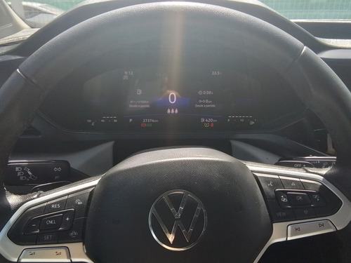 Volkswagen Taos 1.4 250 TSI TOTAL FLEX COMFORTLINE AUTOMÁTICO