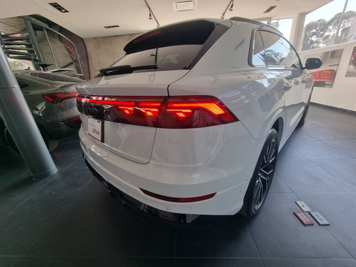 Audi Q8 2024