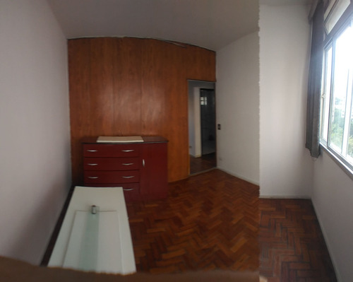 Apartamento 1 Dormitorio No Centro | 1 Vaga De Garagem | Rua Tamandare | Liberdade São Joaquim | Otima Localização Iptu E Condominio Valores Baixos