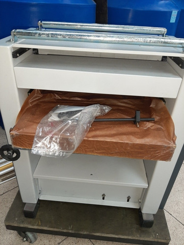 Imagen 2 de 3 de Maquina Cepilladora Madera 3hp 220v De 40cm Marca Eurostar