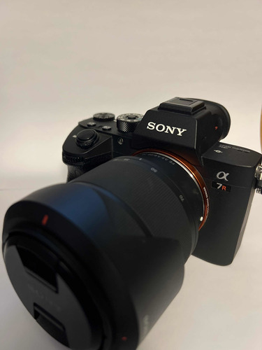 Sony Alpha Ilce-7rm3 + Lentes + 2 Baterías (casi Nuva)