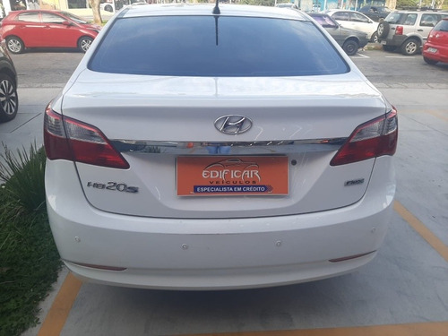 Imagem 7 de 8 de Hyundai Hb20s 2014 1.0 Comfort Plus Flex 4p