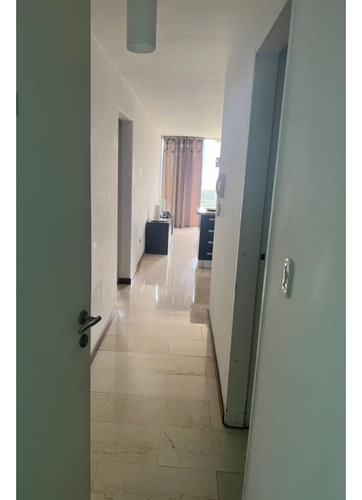 Se Vende Apto 69m2 2h/2b/2p Macaracuay 1114