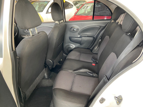 Nissan March MARCH SV 1.0 16V FLEX FUEL 5P