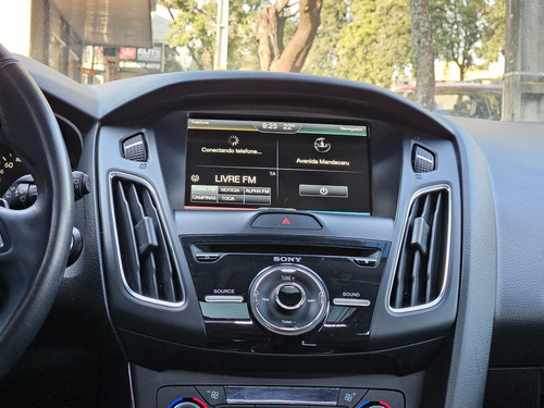 Ford Focus 2.0 Titanium Flex Powershift 5p