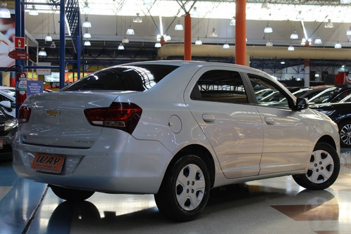 Imagem 2 de 14 de Chevrolet Cobalt 1.4 Mpfi Lt 8v 2017