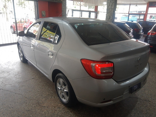 Imagen 10 de 15 de Renault Logan 2015 1.6 Privilége Gnc De 5ta