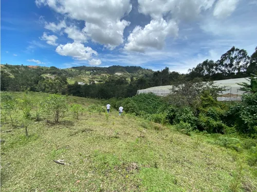 Vendo Lote En Guarne Vereda Yolombal 7485 M2