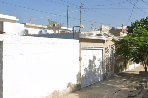 Casa En Venta Bellavista Gómez Palacio Durango/ Recuperacion Bancaria Laab2