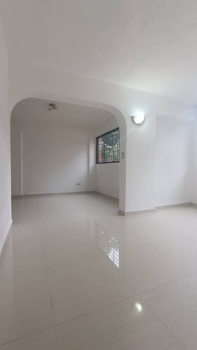 Imagen 5 de 11 de Apartamento En Venta 68m2 Urb Parque El Retiro San Antonio De Los Altos