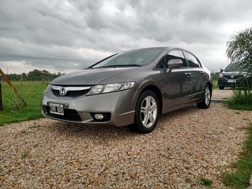 Honda Civic 1.8 Exs Mt 2010