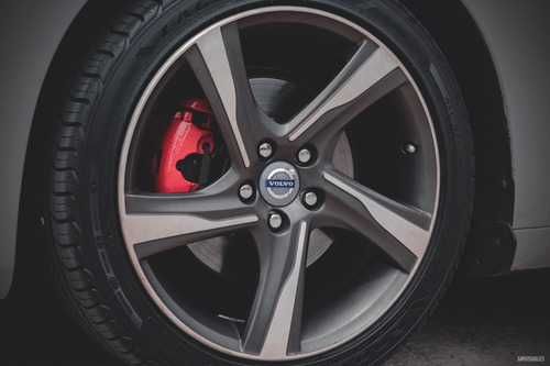 Volvo S60 T5 R Design