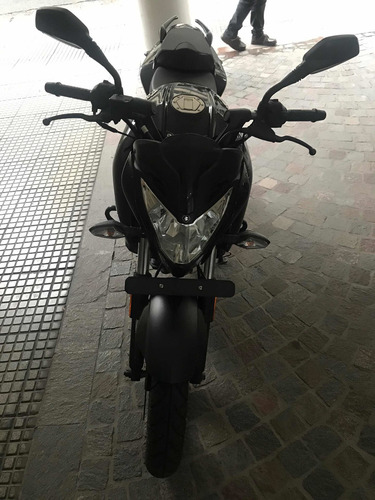 Bajaj Rowser Ns 200