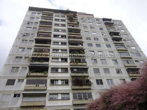 Apartamento En Venta En Santa Paula Caracas 24-18353