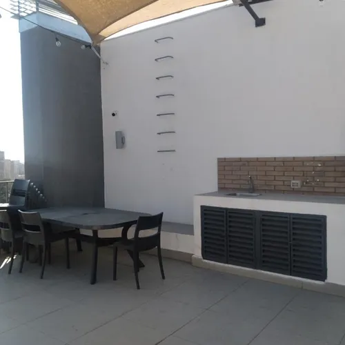 Dos Estacionamientos/ Metro Plaza Egaña/ Disponible