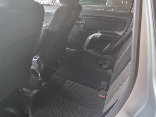 Imagem 7 de 10 de Citroën C3 1.6 Solaris 16v Flex 4p Automático