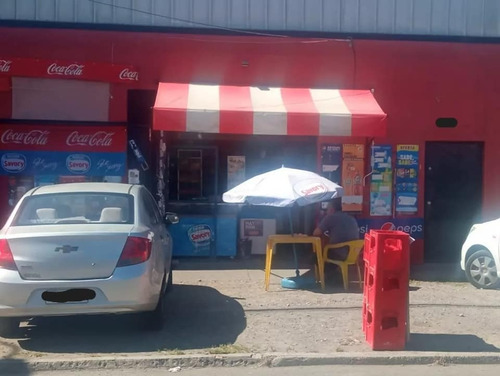 Derecho De Llave - Almacén Y Bazar En San Miguel