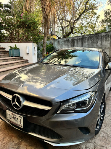 Mercedes-Benz Clase CLA 1.6 200 Cgi Mt