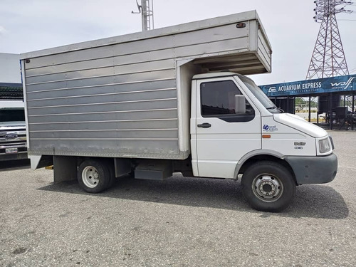 Imagen 5 de 16 de Iveco Daily 40-12 Cava