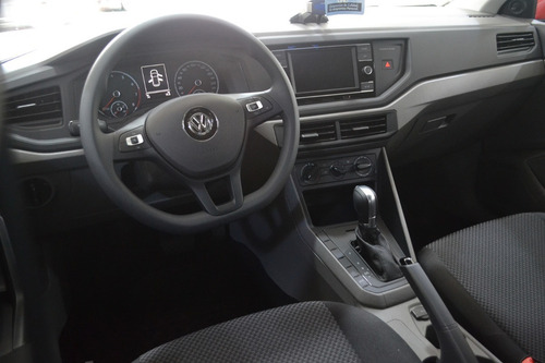 Volkswagen Nuevo Polo Trendline 1.6 110 Cv At // Pestelli