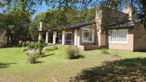 Imagen 23 de 30 de Casa Venta Villa General Belgrano 3 Dormitorios 4 Baños Gran Parque 2 Hectáreas Piscina Caballeriza Quincho Gran Vista
